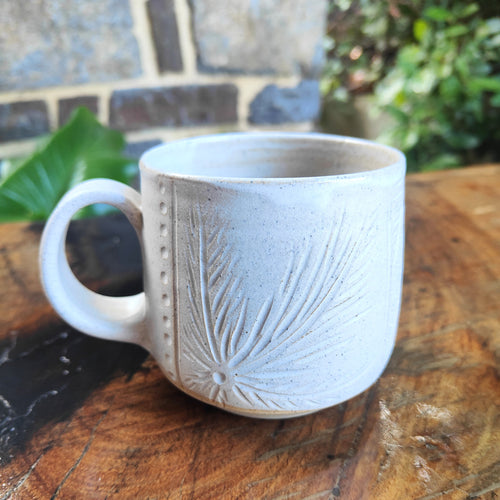 Carved stoneware mug - Indigo Clay