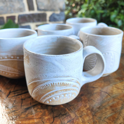 Carved stoneware mug - Indigo Clay