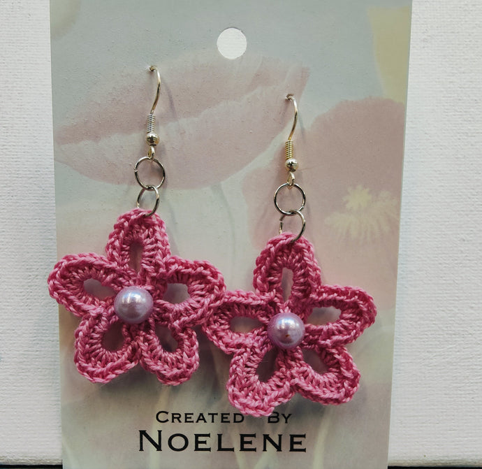 Crochet flower earrings - pink - Noelene Forbes