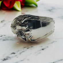 Load image into Gallery viewer, Nordic lily spoon ring - Silver Rose Jewellery