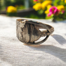 Load image into Gallery viewer, Vintage Sterling Silver Pinkie ring - Size H - Washinton DC