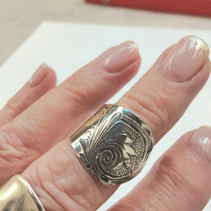 Art Nouveau spiral spoon ring - size N