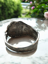 Load image into Gallery viewer, Vintage Sterling Silver Illinois Souvenir Spoon Ring - size Z++