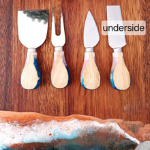 Load image into Gallery viewer, Art Resin Cheese Knife Set - Blue and White - Belong Design